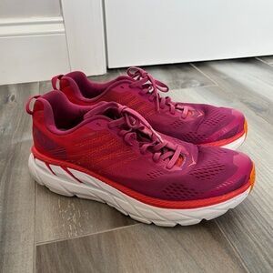 Hoka One Clifton 6 Poppy Red Cactus Flower Running Shoes